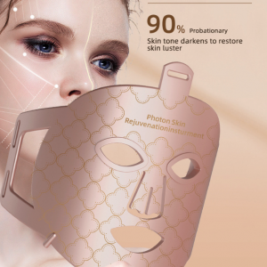 Jisooni LED Therapy Mask – Seoul Glow Edition